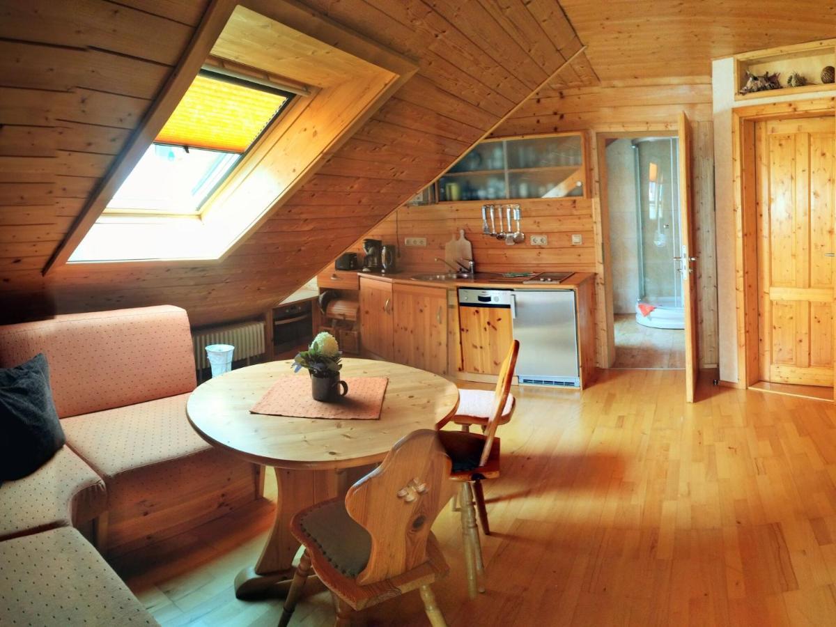 Quaint Farmhouse In Langenbach Near The Lake Luaran gambar