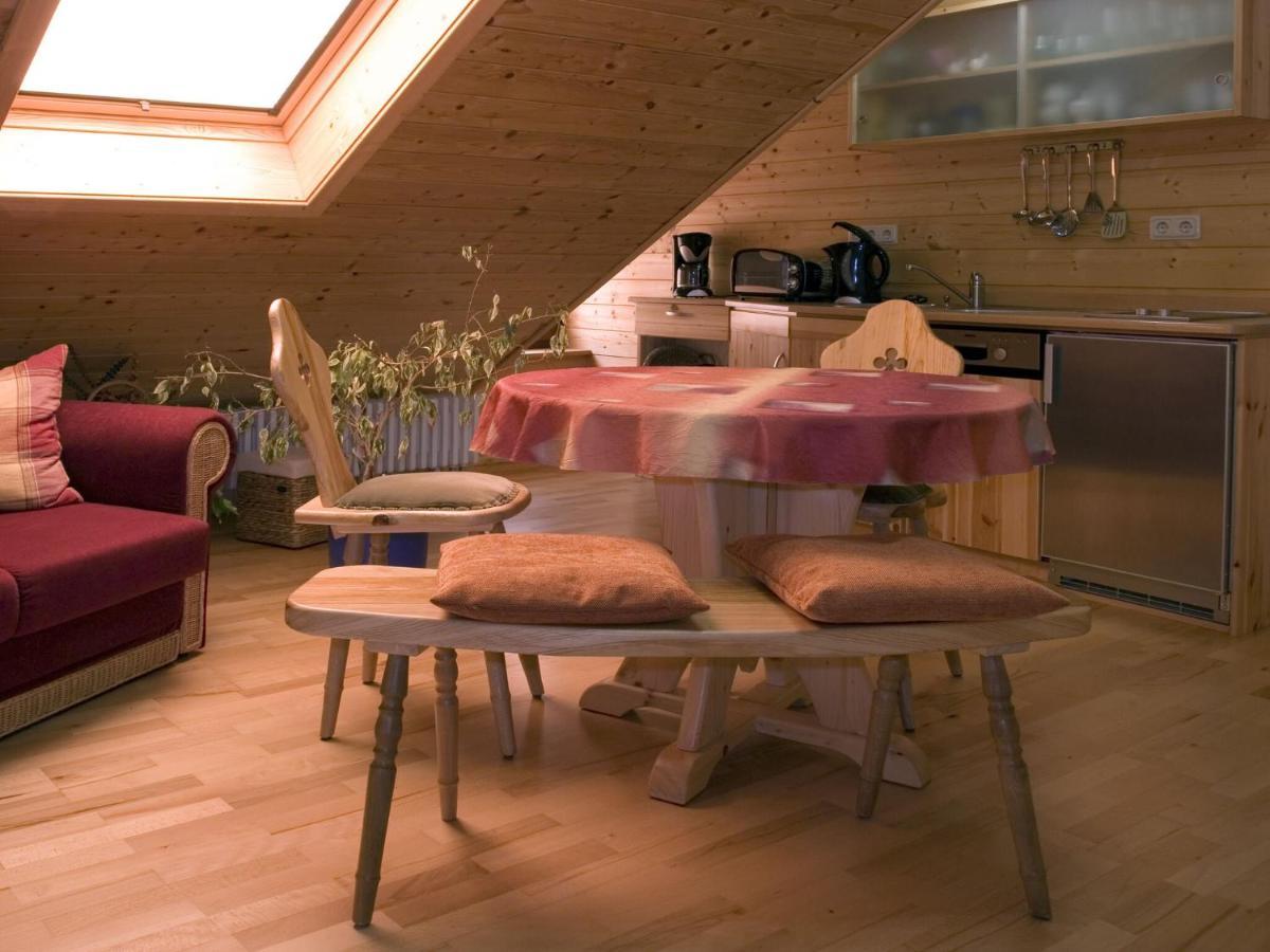 Quaint Farmhouse In Langenbach Near The Lake Luaran gambar