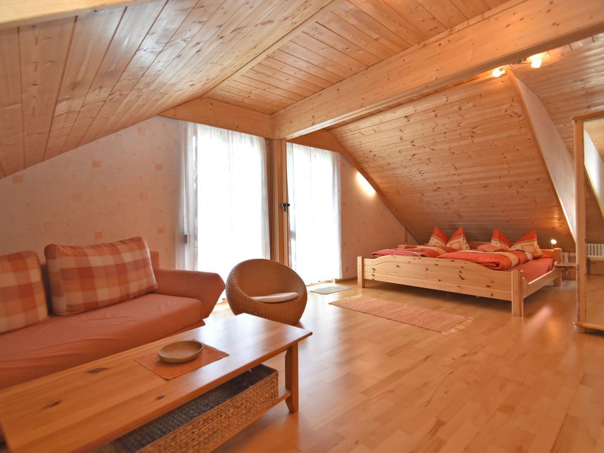Quaint Farmhouse In Langenbach Near The Lake Luaran gambar
